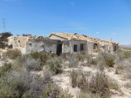 Plot of Land with Ruin Located in La Matanza Forfuna with Permission to Build Fortuna